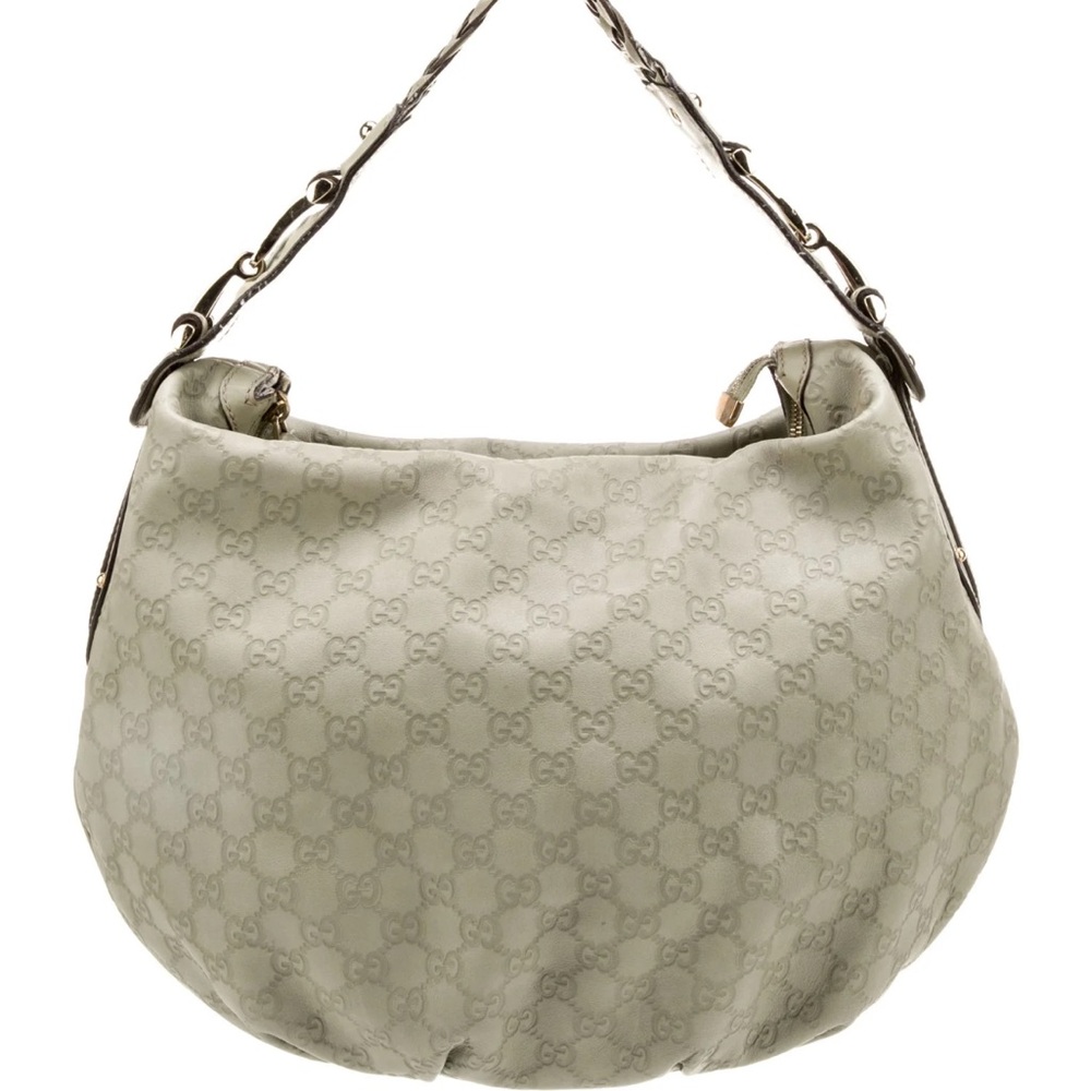 GUCCI
Pelham Medium Guccissima Leather Hobo Beige